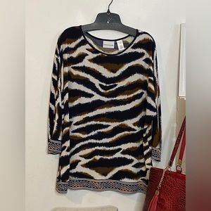 Animal print tunic top size large fits 1X